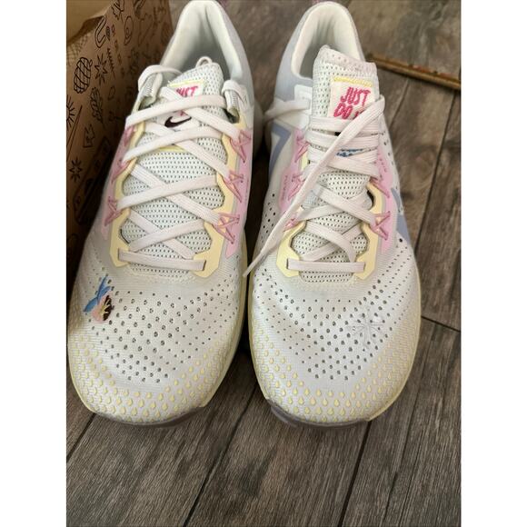 Nike Women's React Pegasus Trail 4 Sail Whisper Running Sneakers Shoes Size 9.5 - Picture 5 of 10